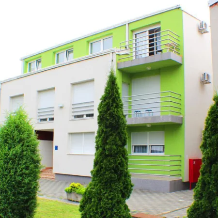 Read more about the article Apartman BOKUN III ***
