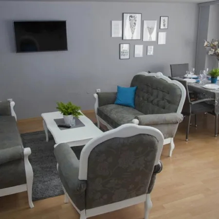 Read more about the article Apartman Master *****
