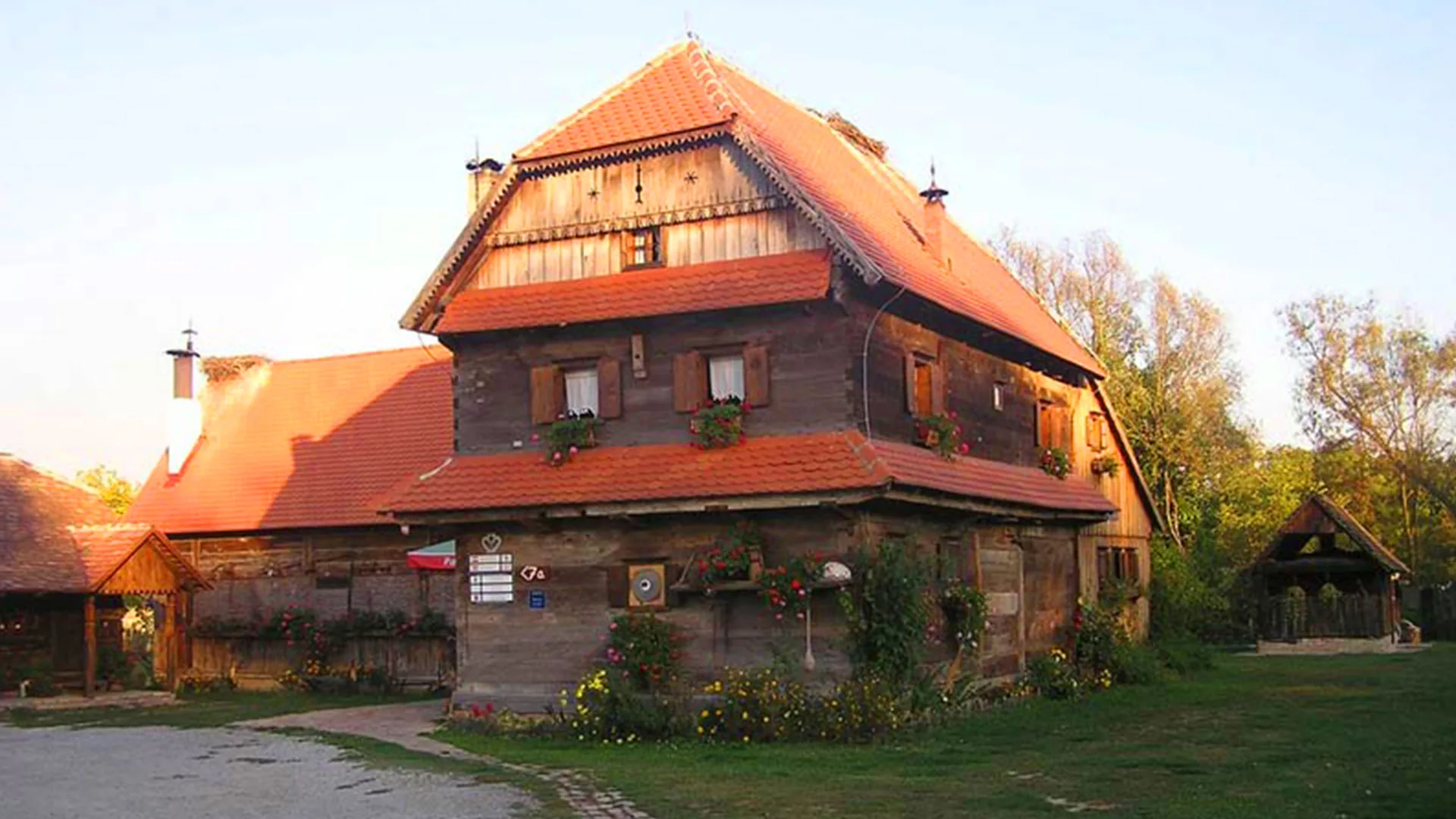 You are currently viewing Tradicije Čigoč ***