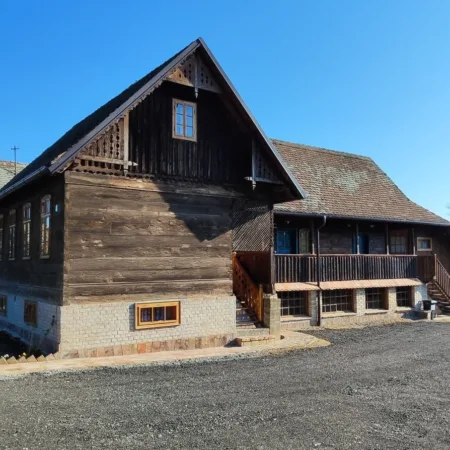 Pročitajte više o članku Sobe u domaćinstvu Ruža Barić **/***