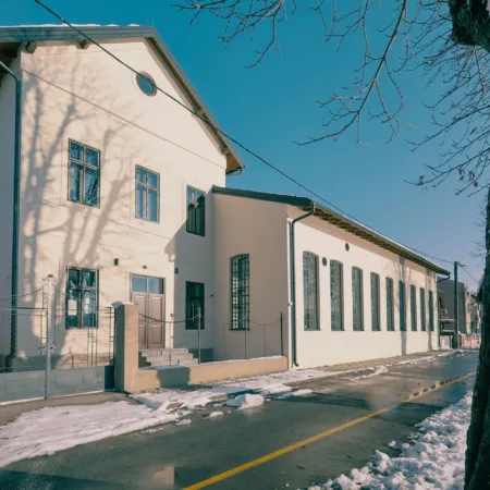 Read more about the article Centar znanja i planetarij “Munjara”